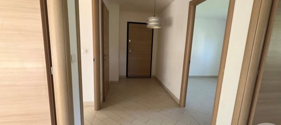 2 Schlafzimmer Wohnung in Santa-Lucia-di-Moriani, France, Nr. 59882 4