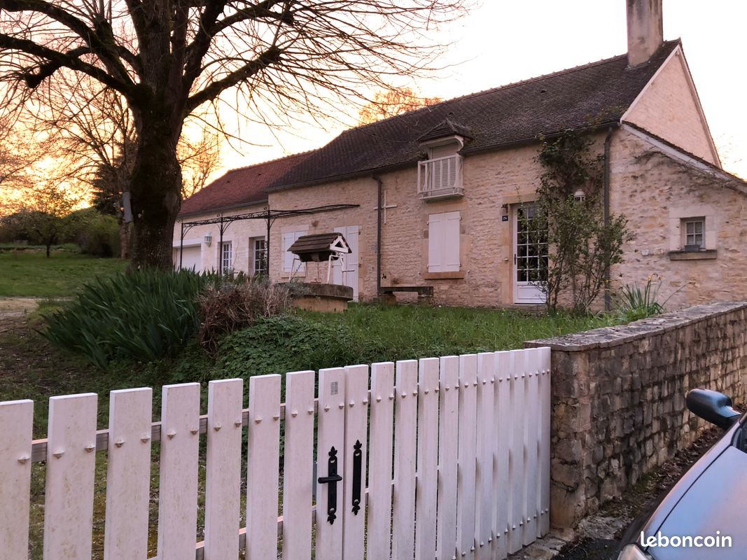 3 Schlafzimmer Haus in Plaimpied-Givaudins, France, Nr. 277718