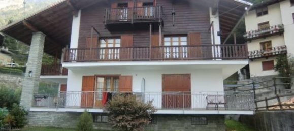 Villa de 10 divisões em Gaby, Italy N.º 86215 13