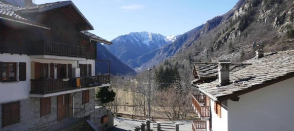 Villa de 10 divisões em Gaby, Italy N.º 86215 11