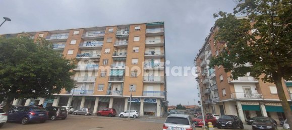 1 bedroom Apartment in Volpiano, Italy No. 331538 5