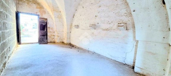 3 rooms House in Sava, Italy No. 143999 11