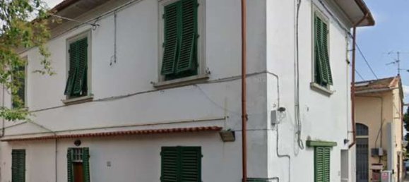 5 غرف نوم شقة في Pistoia, Italy رقم 344127 31