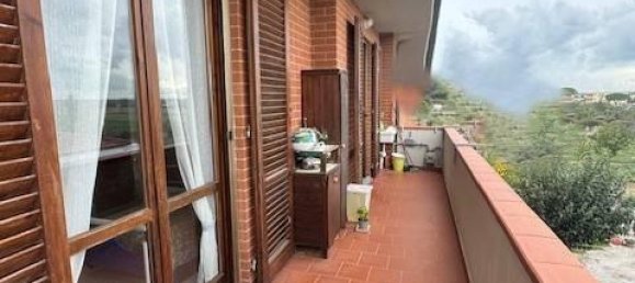 4-Zimmer Wohnung in Collesalvetti, Italy, Nr. 102175 2