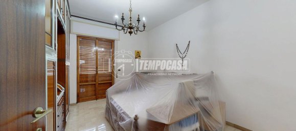 4-salle Appartement à Bari, Italy No. 11651 13