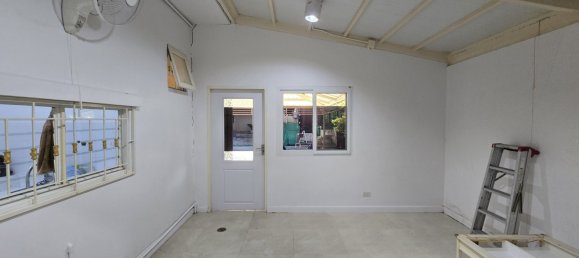 3 bedrooms House in Samut Prakan, Thailand No. 72517 6