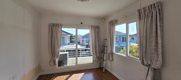 3 bedrooms House in Samut Prakan, Thailand No. 72517 4