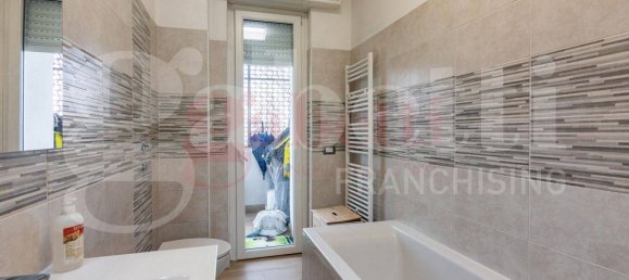 Apartamento de 2 dormitorios en Milan, Italy No. 247046 21