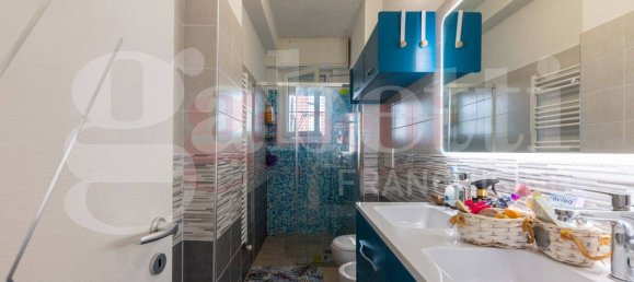 Apartamento de 2 dormitorios en Milan, Italy No. 247046 23