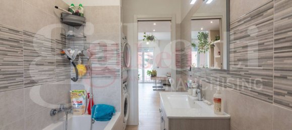 Apartamento de 2 dormitorios en Milan, Italy No. 247046 22