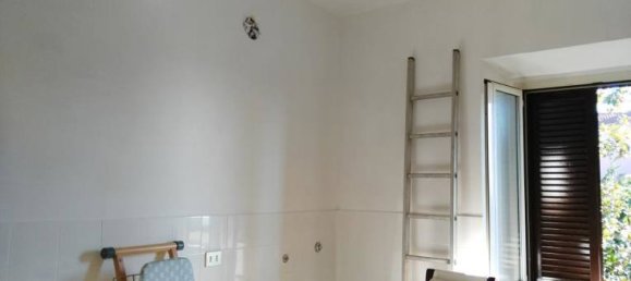 1 Schlafzimmer Haus in Marcellina, Italy, Nr. 254042 4