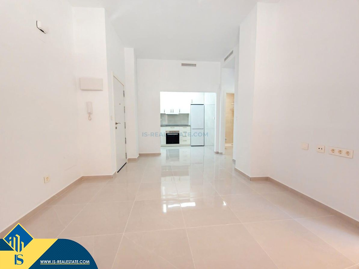2 bedrooms Apartment in Torrevieja, Spain No. 259541