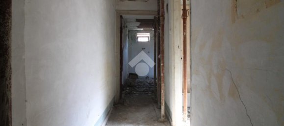 2 bedrooms House in Casagiove, Italy No. 155241 3