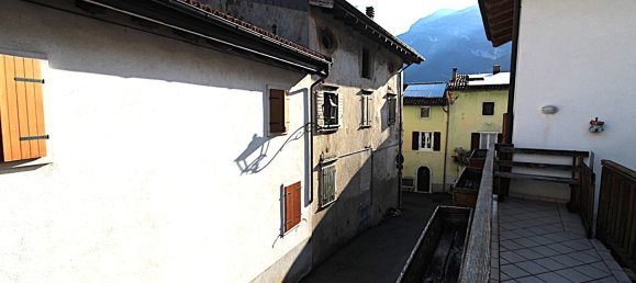 Casa de 5 dormitorios en Avio, Italy No. 345952 22