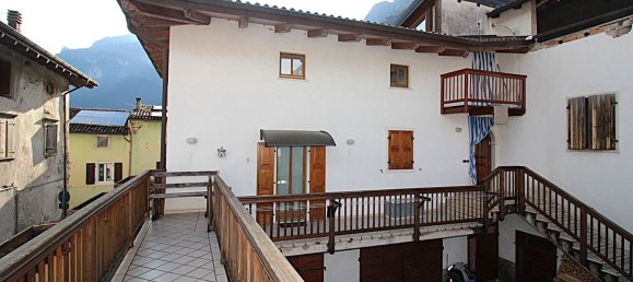 Casa de 5 dormitorios en Avio, Italy No. 345952 21