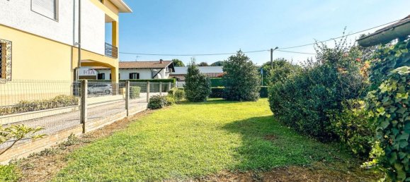5 rooms House in Grignasco, Italy No. 226216 14