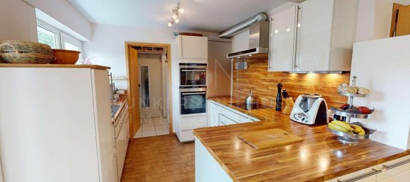 Adosado de 3 dormitorios en Lippe, Germany No. 329536 2