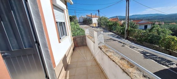 3 Schlafzimmer Haus in Sarnadas de Sao Simao, Portugal, Nr. 43853 6