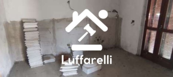 Дом с 7 комнатами в Ронкаро, Италия № 7652 23