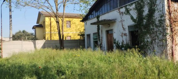 5-salle Entrepôt à Mantua, Italy No. 314656 10