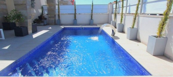 Villa de 3 dormitorios en Alicante, Spain No. 190453 3