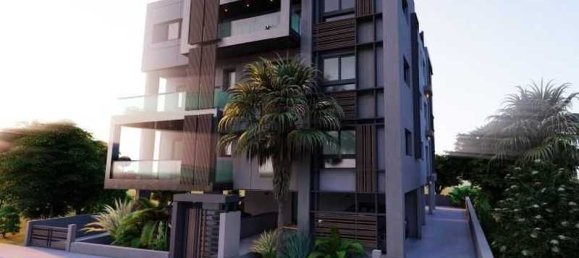 3 bedrooms Penthouse in Limassol, Cyprus No. 8031 4