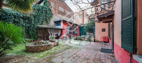 5 Schlafzimmer Wohnung in Brescia, Italy, Nr. 198382 9