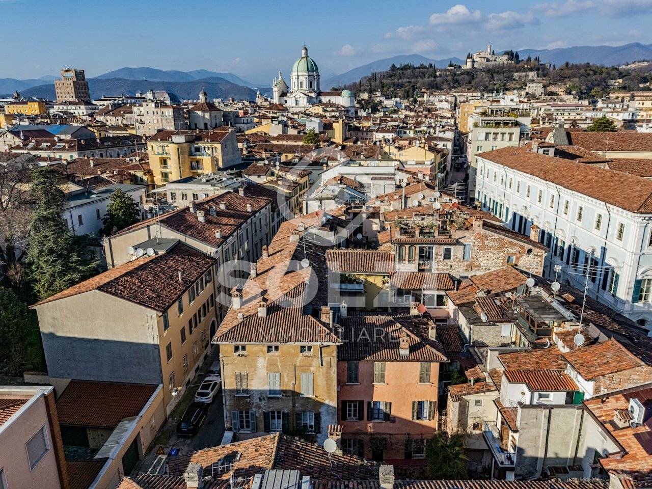 5 Schlafzimmer Wohnung in Brescia, Italy, Nr. 198382