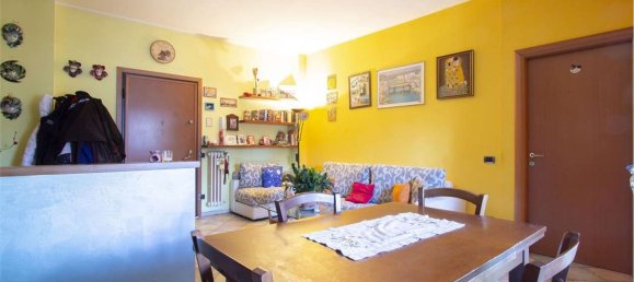 Квартира с 3 комнатами в Варедо, Италия № 334546 11