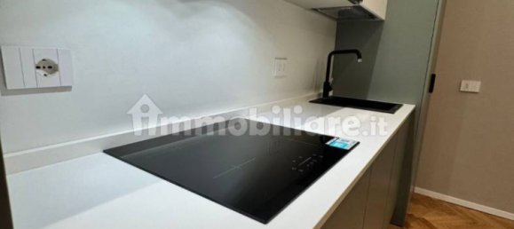 Квартира с 1 спальней в Милан, Италия № 323759 3