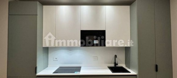 Квартира с 1 спальней в Милан, Италия № 323759 4