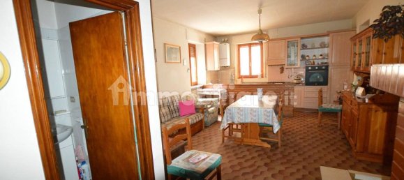 4 bedrooms Apartment in Jesi, Italy No. 78240 19