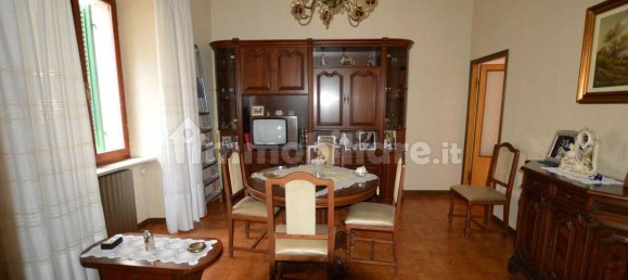 4 bedrooms Apartment in Jesi, Italy No. 78240 7