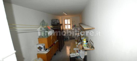 4 bedrooms Apartment in Jesi, Italy No. 78240 2