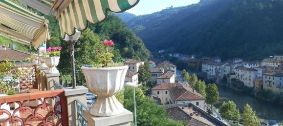 9 bedrooms Hotel in Bagni di Lucca, Italy No. 579 2