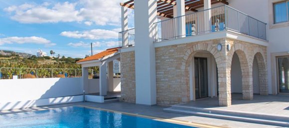 3 bedrooms Villa in Paphos, Cyprus No. 10496 10