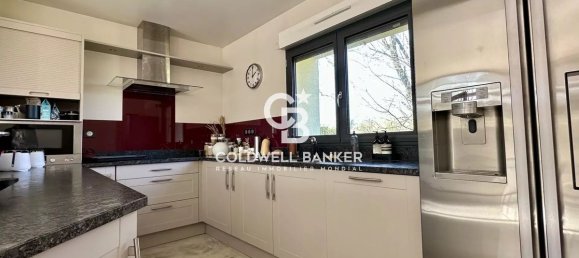 4 bedrooms Castles in Mortagne-au-Perche, France No. 356440 5