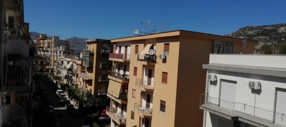 1 bedroom Apartment in Palermo, Italy No. 341139 2