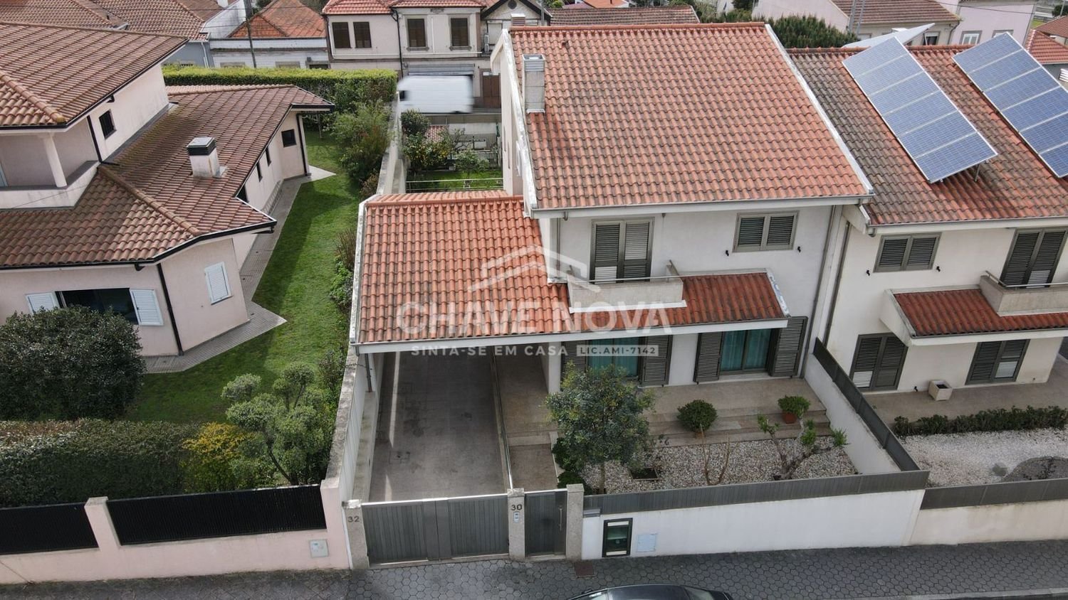 3 bedrooms House in Canelas, Portugal No. 312027