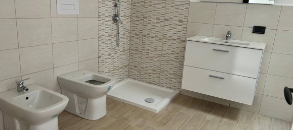 4 rooms Apartment in Paternò, Italy No. 259729 11