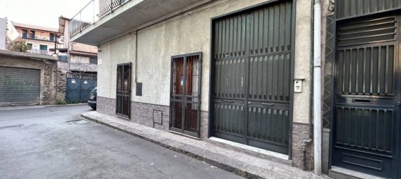 4 rooms Apartment in Paternò, Italy No. 259729 20