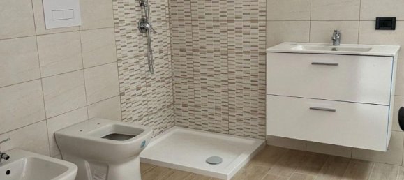 4 rooms Apartment in Paternò, Italy No. 259729 10