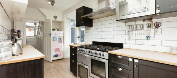 4 bedrooms Commercial property in Gravesend, United Kingdom No. 10624 24