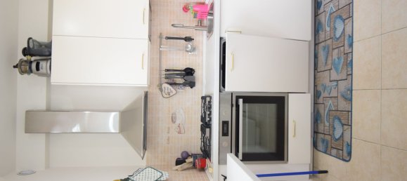 3-salle Appartement à Selargius, Italy No. 16082 5