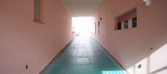 3-salle Appartement à Selargius, Italy No. 16082 53