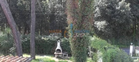 2 bedrooms House in Massa, Italy No. 215079 17