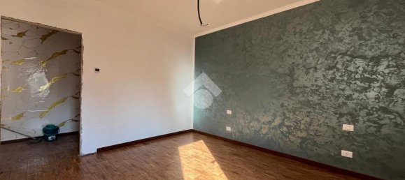 2 bedrooms Apartment in Mantua, Italy No. 245606 14