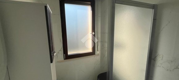 2 bedrooms Apartment in Mantua, Italy No. 245606 17