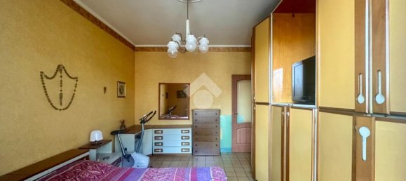 2 bedrooms Apartment in Turin, Italy No. 272024 14