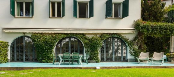 8 bedrooms Villa in Recco, Italy No. 55849 2